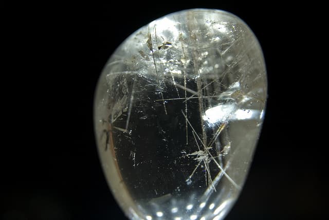 rutile needle inclusions in quartz