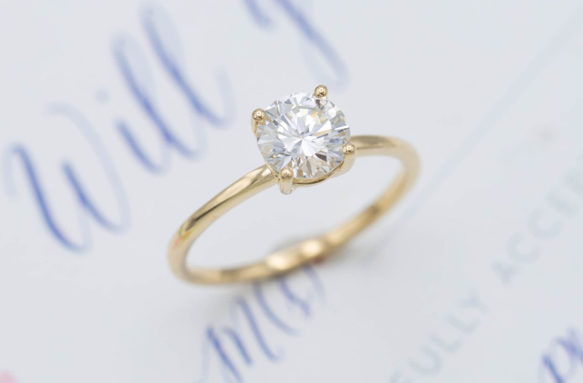 How Wide Should My Engagement Ring Band Be?