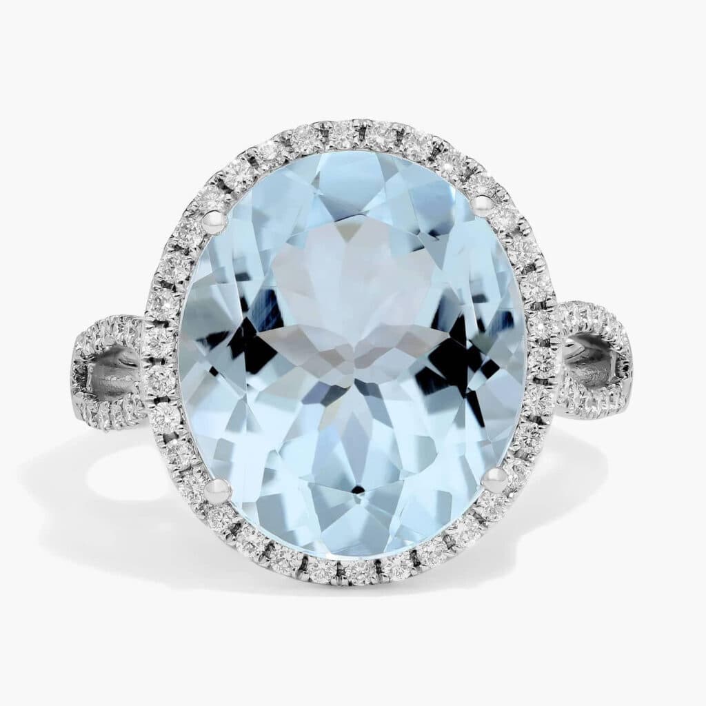 This aquamarine measures 14.00 x 12.00mm